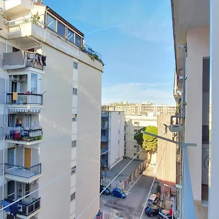 Blue Sky Rooftop - Policlinico 3*